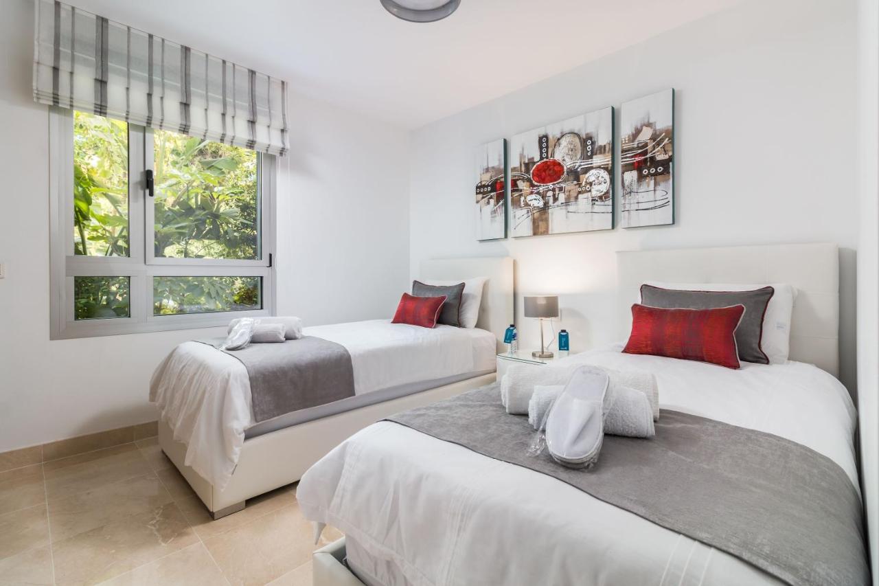 Sweet - Royal Banus Apartemen