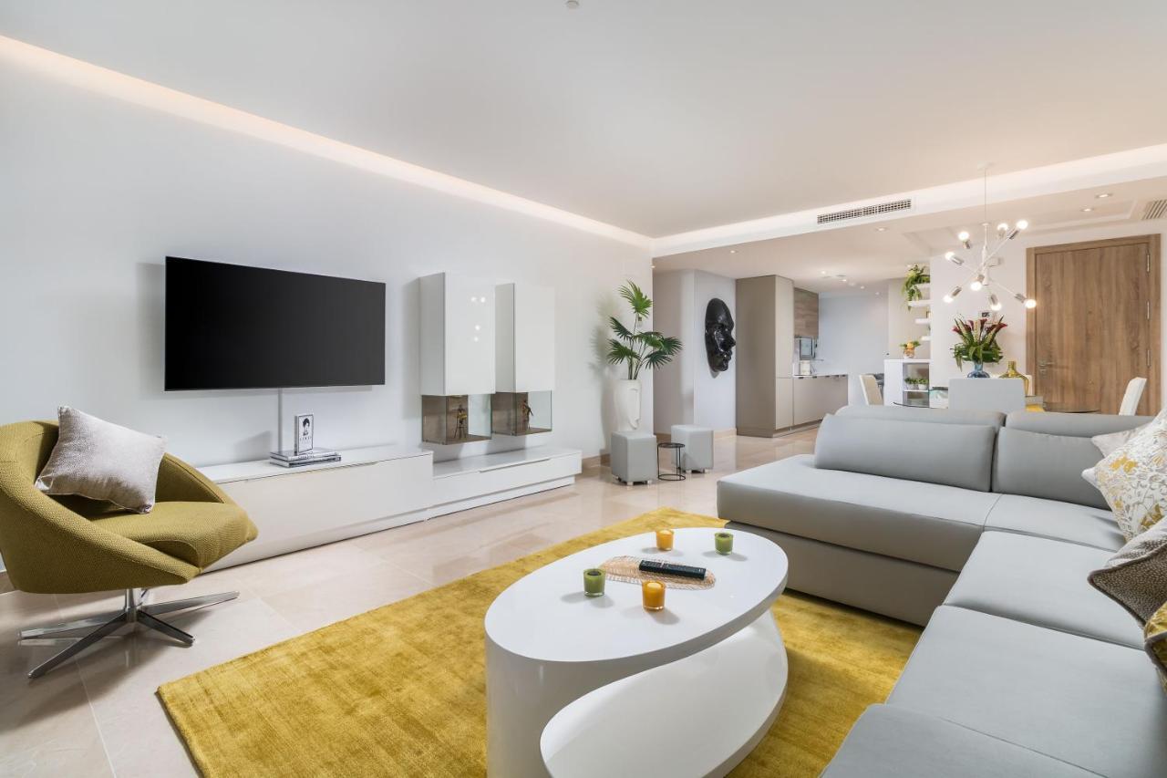 Apartemen Sweet - Royal Banus